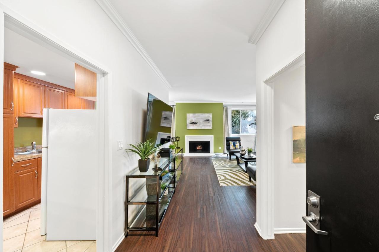 Beverly Hills Gem 1 Bedroom Apt With Parking 218 Los Angeles Exterior photo